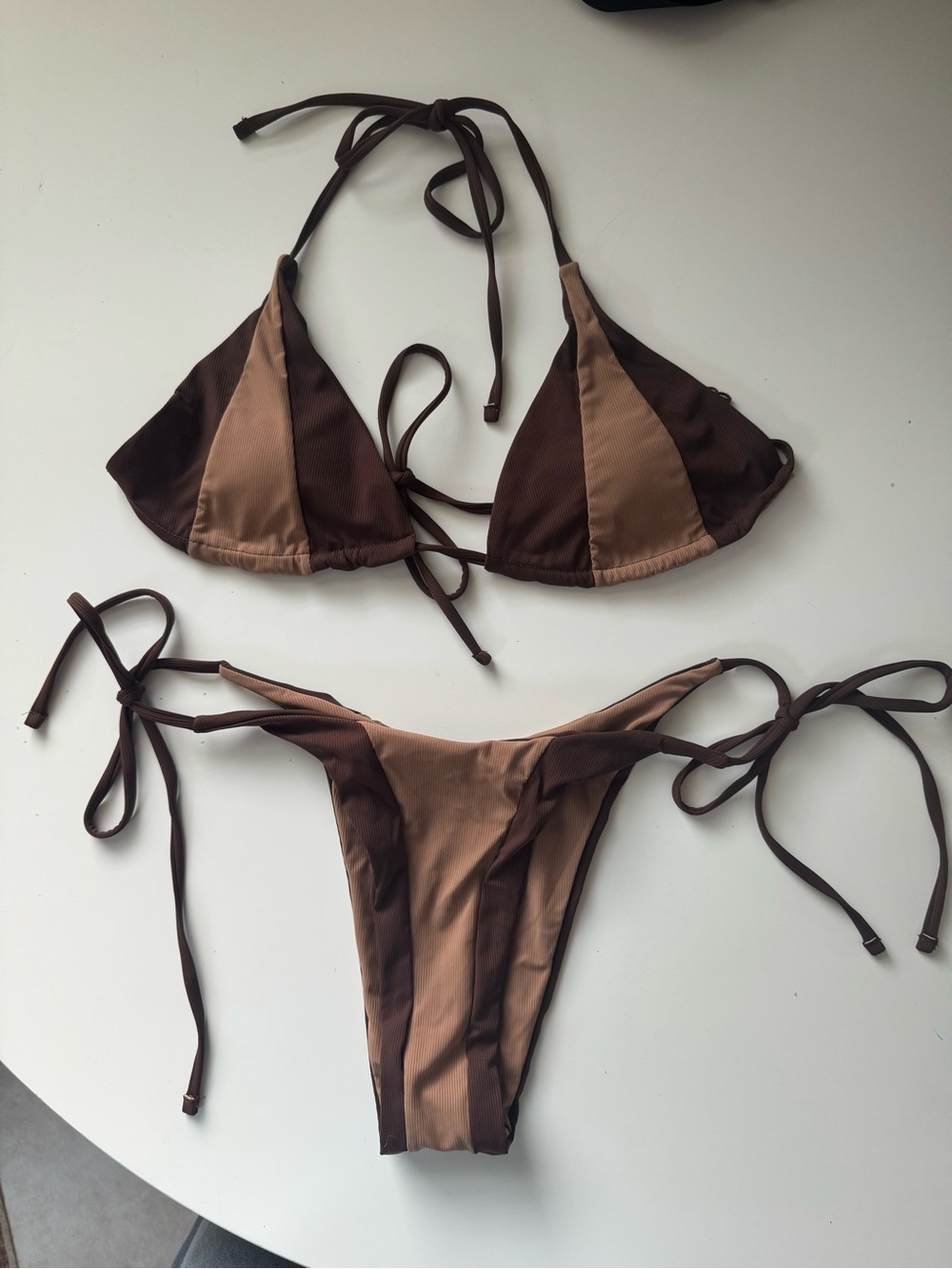 Berlook Color Block Reversible String Bikini Set